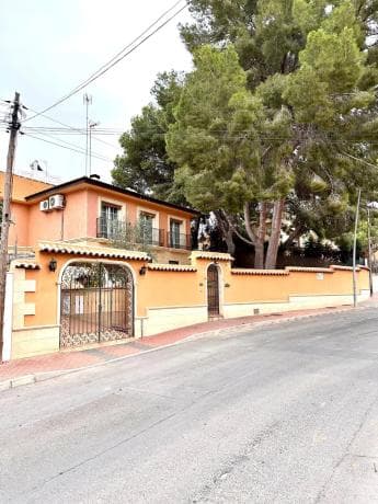 Casa independiente en avenida Tomas Martinez Domenech, 67 photo 1