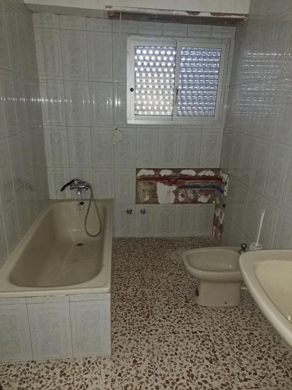 Propiedades en venta y alquiler en España photo 3