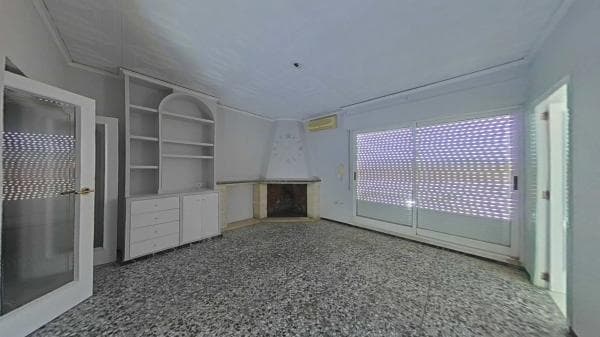 Edificio en Onil photo 4