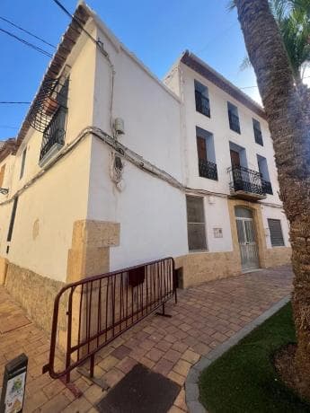 Edificio en La Nucia Pueblo photo 1