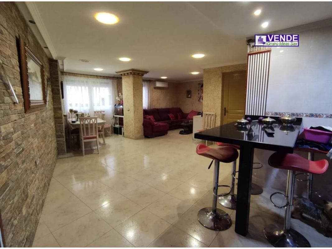 Venta de piso en Sax, Sax
photo 4
