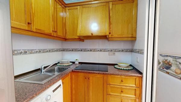 Piso en venta en Calle Luis Rivera, Guardamar del Segura
photo 1