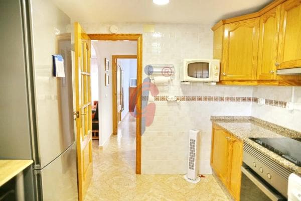 Piso en venta en Avenida de Cervantes, 67, Guardamar del Segura
thumbnail 2