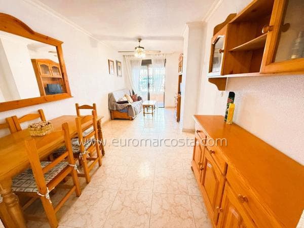 Piso en venta en Avenida de Cervantes, Guardamar del Segura
photo 1