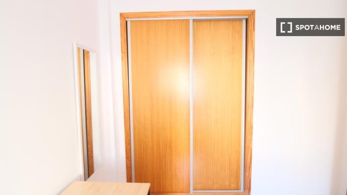 Propiedades en venta y alquiler en España photo 5