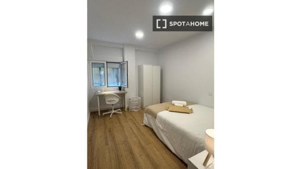 Product photo 1