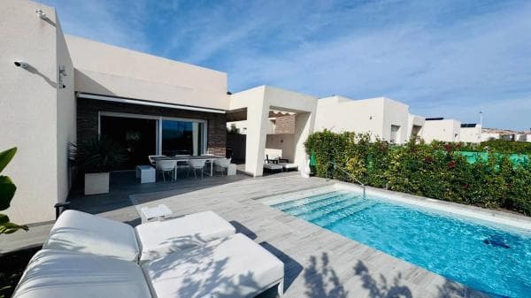 Casa independiente photo 1