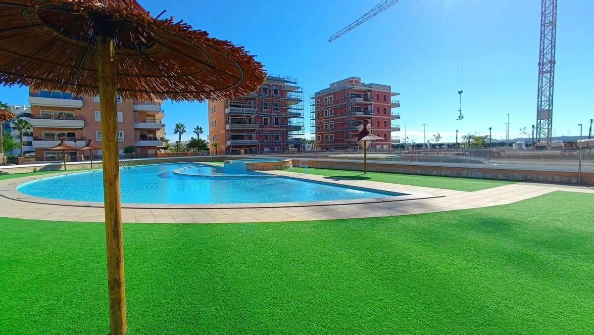 Venta de piso en Urbanizaciones, Guardamar del Segura
photo 4