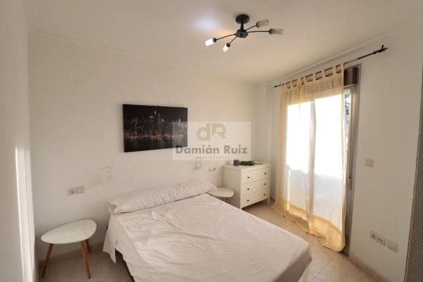 Piso en venta en Calle Madrid, 1, Guardamar del Segura
thumbnail 1