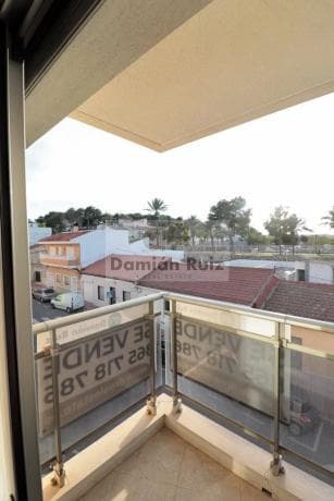 Piso en venta en Calle Madrid, 1, Guardamar del Segura
thumbnail 2