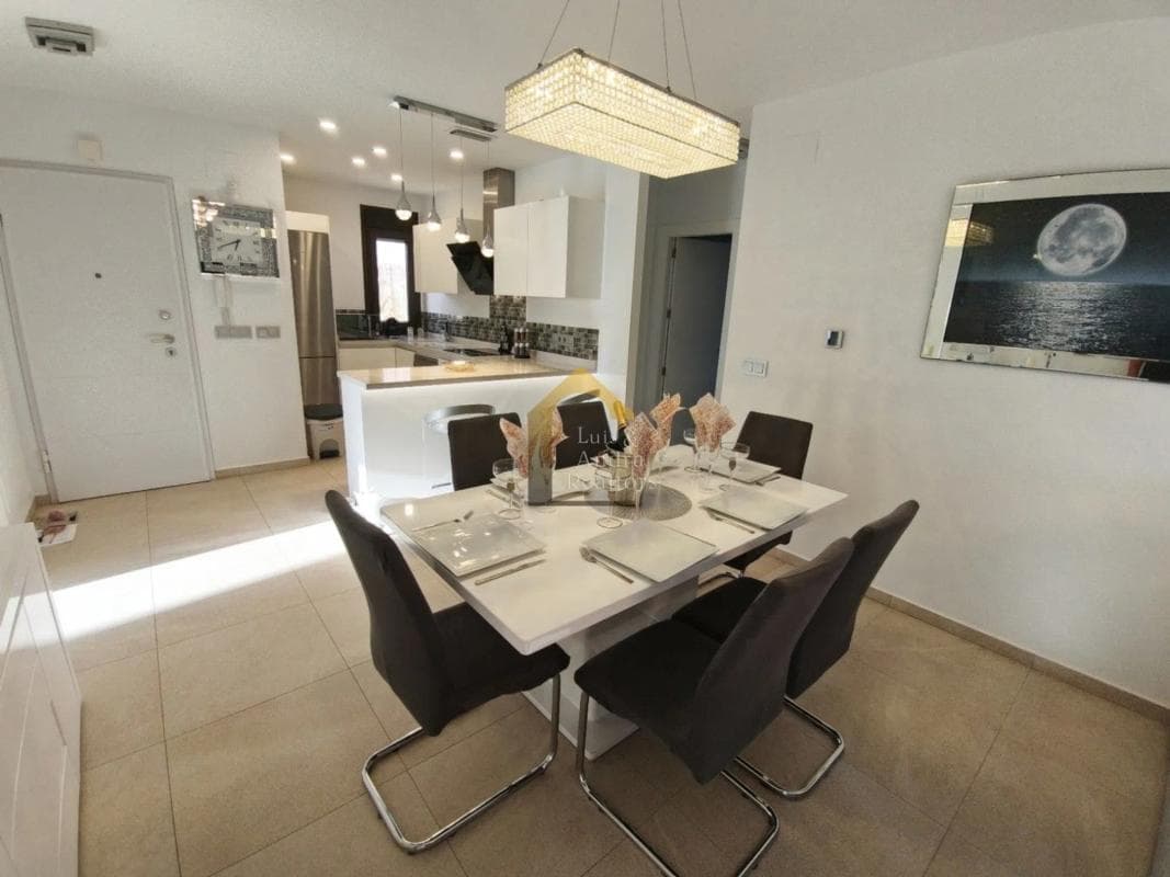 Venta de chalet independiente en Desamparados-Hurchillo-Torremendo, Orihuela
photo 4