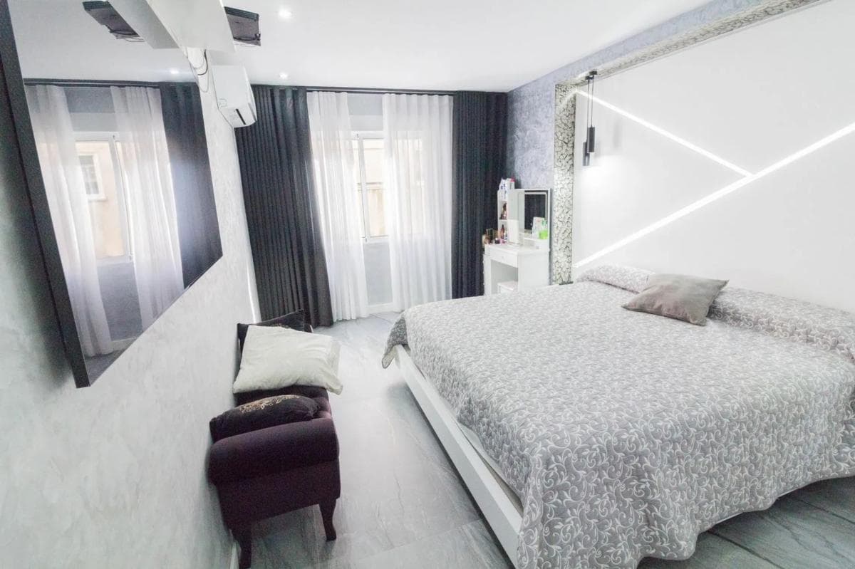 Venta de piso en Avenida Teodomiro, Orihuela
photo 4