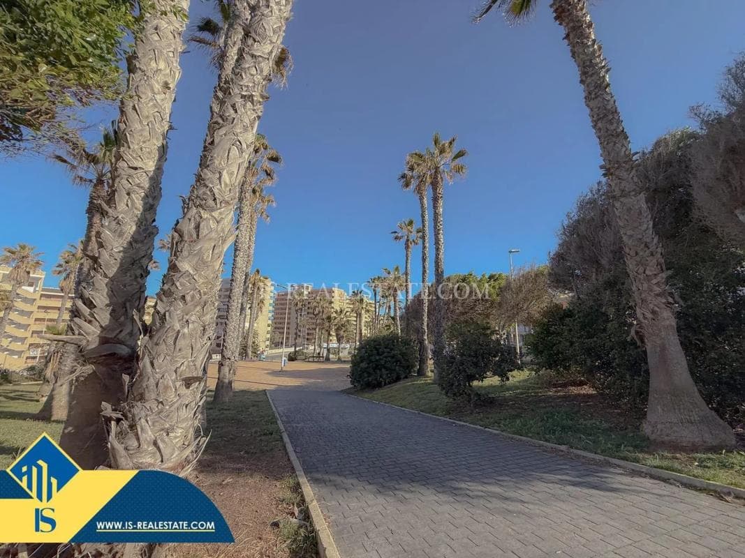 Penthouse sale in Barrio Cabo Cervera, Torrevieja photo 2