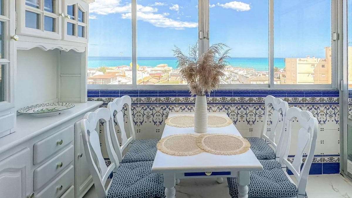 Sprzedaż mieszkania w Barrio La Siesta - El Salado - Torreta, Torrevieja
photo 3