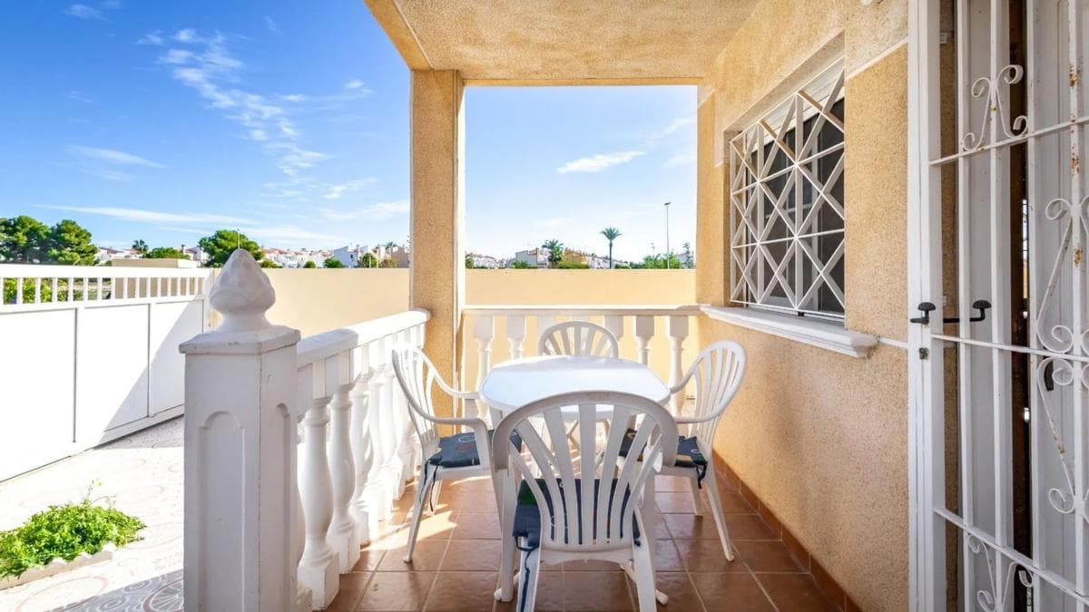 Propiedades en venta y alquiler en España photo 4