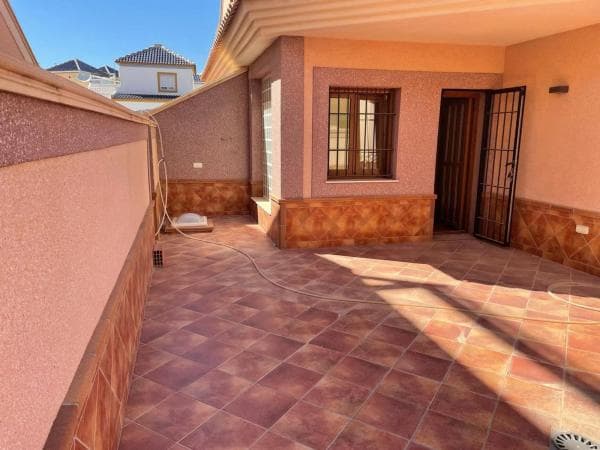 Chalet pareado en Ur Altos Los photo 1