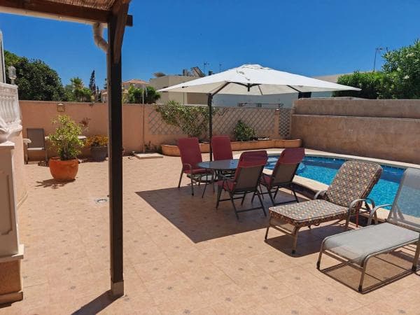 Casa independiente en avenida Sol Naciente, 30 b thumbnail 1