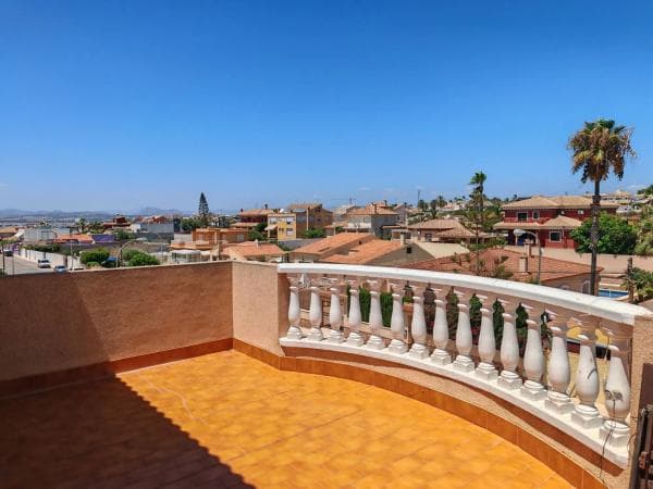 Casa independiente en avenida Sol Naciente, 30 b thumbnail 2