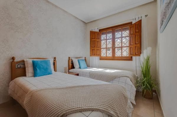 Piso en venta en CL CIBELES, Torrevieja
photo 1