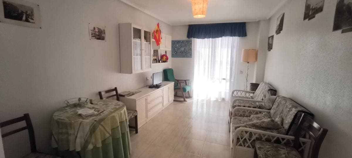 Venta de piso en San Pascual, 265, Torrevieja
photo 2
