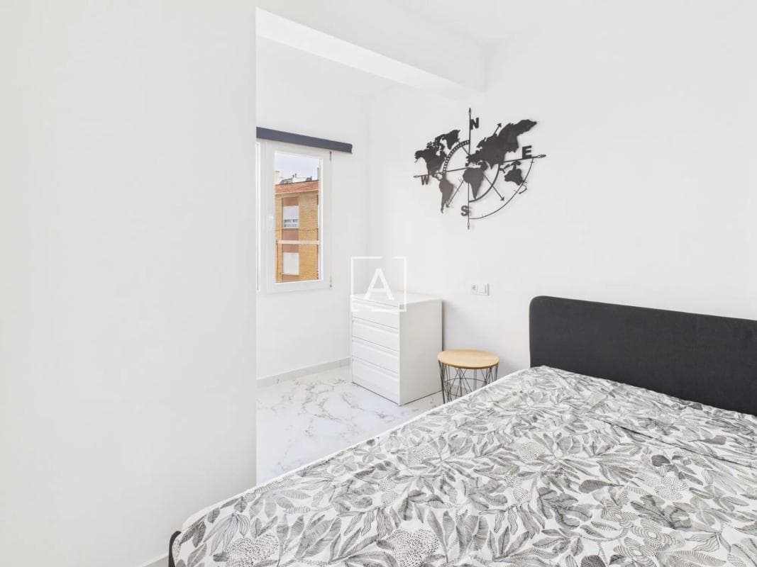 Venta de piso en Calle Caballero de Rodas, 104, Torrevieja
photo 2