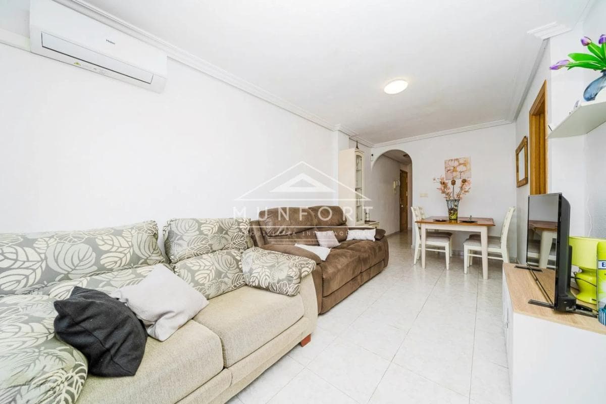 Venta de piso en Barrio Antonio Machado, Torrevieja
photo 4