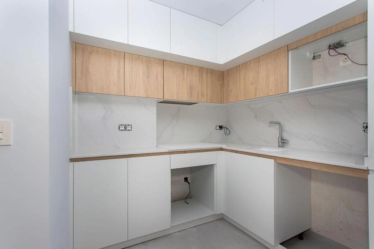Venta de piso en Calle Ramón Gallud, Torrevieja
photo 2