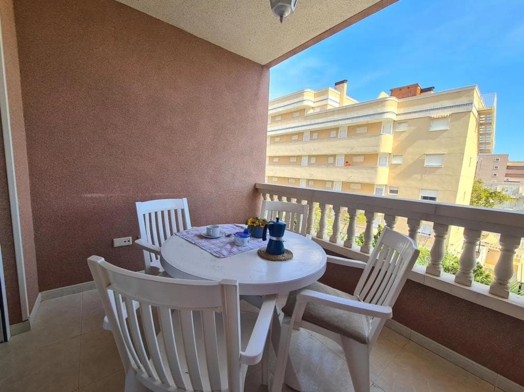 Venta de piso en Calle Gijón, 7, Elche / Elx
photo 2