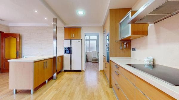 Piso en venta en Calle Sant Jordi, Elche / Elx
thumbnail 1