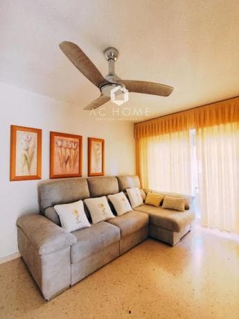Piso en venta en Calle Isla Ibiza, Elche / Elx
thumbnail 1