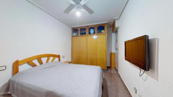 Piso en venta en Barrio Pont Nou-Corazón de Jesús, Elche / Elx
thumbnail 2