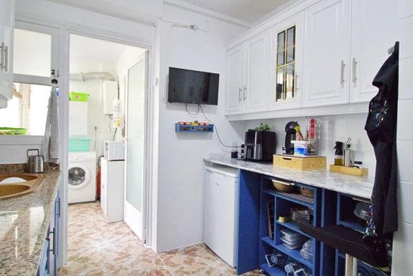 Piso en venta en Barrio San Crispín, Elche / Elx
thumbnail 1