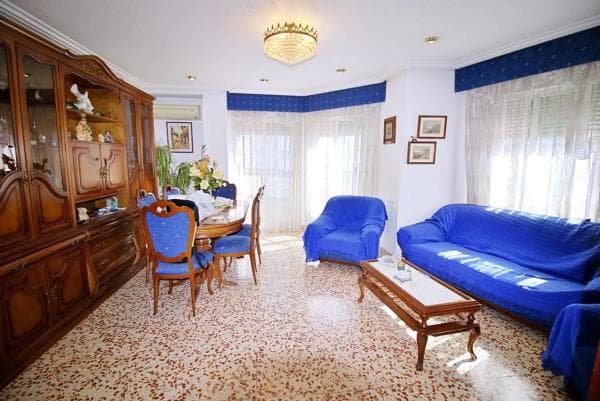 Piso en venta en Barrio Pont Nou-Corazón de Jesús, Elche / Elx
photo 1
