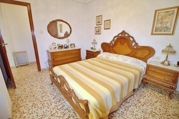 Piso en venta en Barrio Pont Nou-Corazón de Jesús, Elche / Elx
thumbnail 2