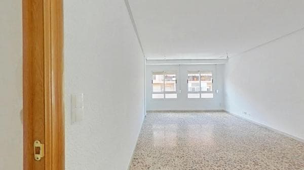 Piso en venta en Barrio Carrús Este, Elche / Elx
photo 1