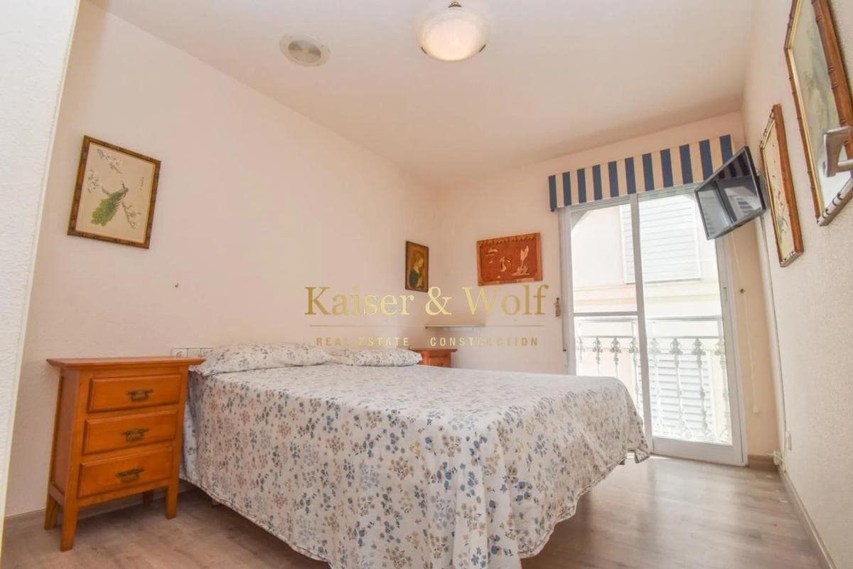 Venta de piso en Calle Campoamor, Santa Pola
photo 5