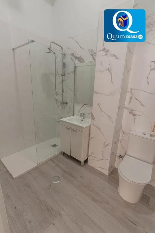 Venta de piso en Barrio La Florida, Alicante / Alacant
photo 3