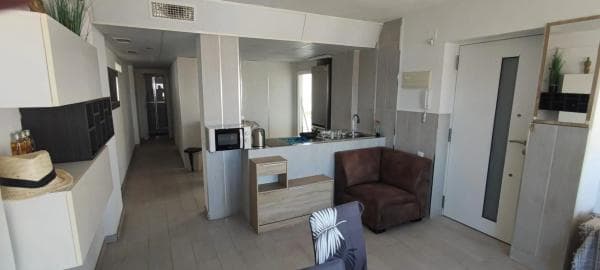 Piso en venta en Avenida Alcoi, Alicante / Alacant
photo 1
