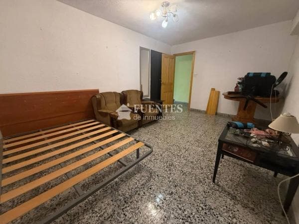Piso en venta en Calle Aspe, Alicante / Alacant
thumbnail 1