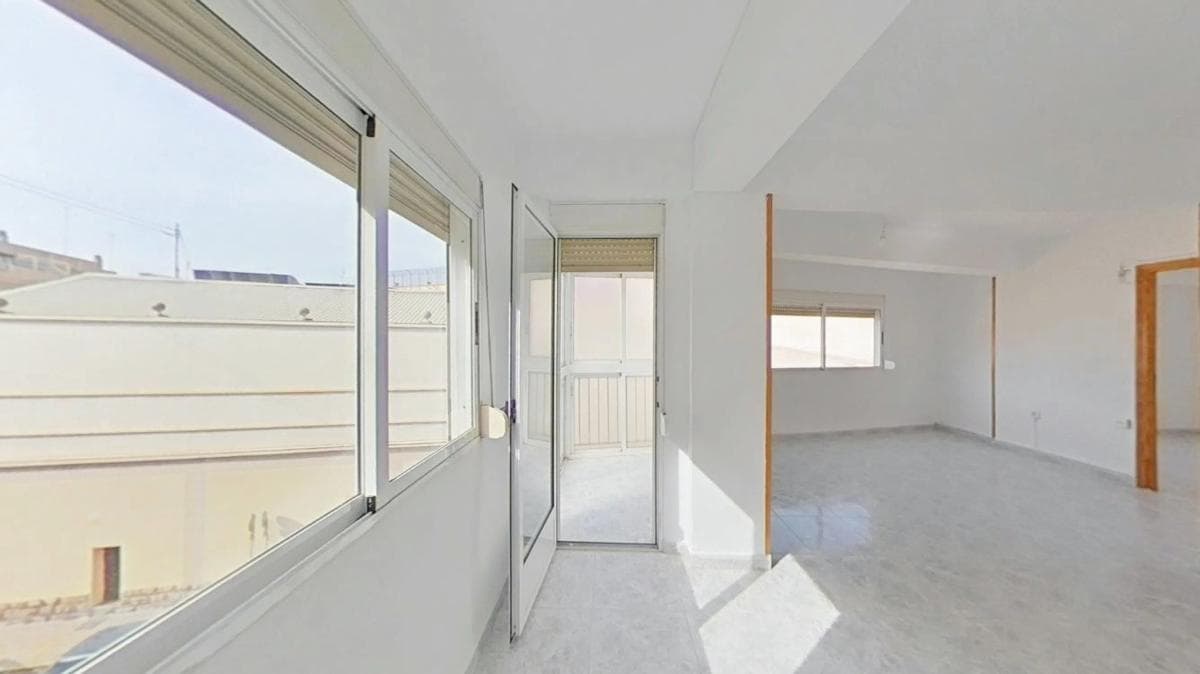 Venta de piso en Barrio Carolinas Altas, Alicante / Alacant
photo 4