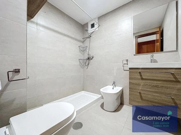 Piso en venta en Avenida General Marvá, 35, Alicante / Alacant
thumbnail 2