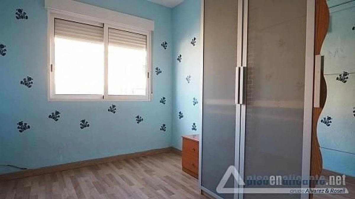 Sale of apartment in Barrio Los Ángeles, Alicante
photo 4