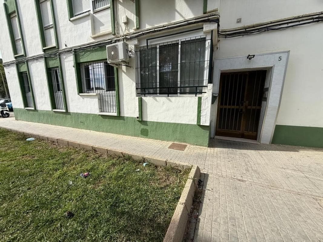 Продажа квартиры на Plaza Mediterraneo, Аликанте / Алакант
photo 2