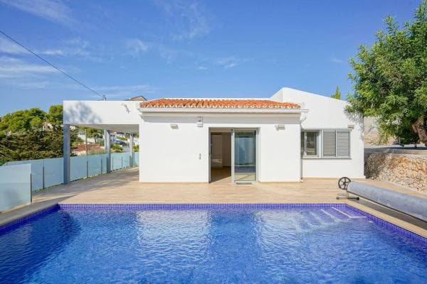 Chalet independiente en venta en Benissa pueblo, Benissa
photo 1