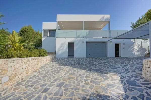 Chalet independiente en venta en Benissa pueblo, Benissa
thumbnail 1