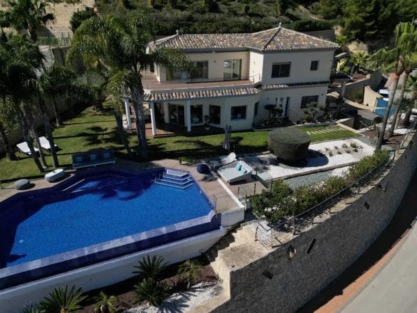 Casa independiente thumbnail 1