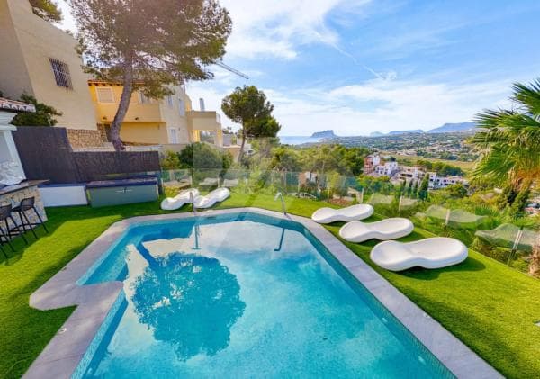 Chalet independiente en venta en Paichi, Moraira
thumbnail 1