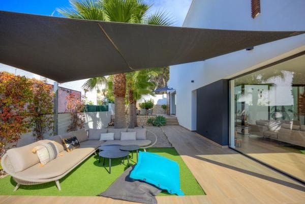 Chalet independiente en venta en Pinar de Advocat-Cometa, Moraira
thumbnail 1