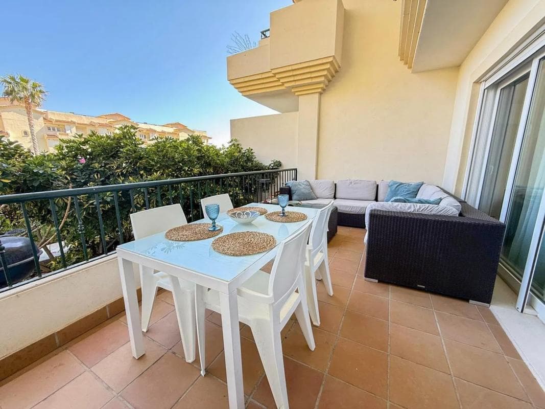 Sale of apartment in Calle Pagell Mascarat, Altea
photo 2