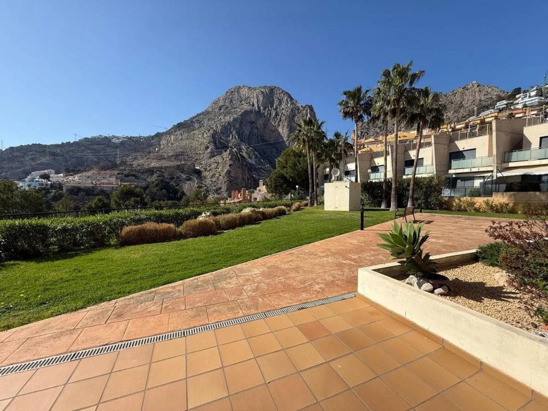 Sale of apartment in Calle Pagell Mascarat, Altea
photo 5